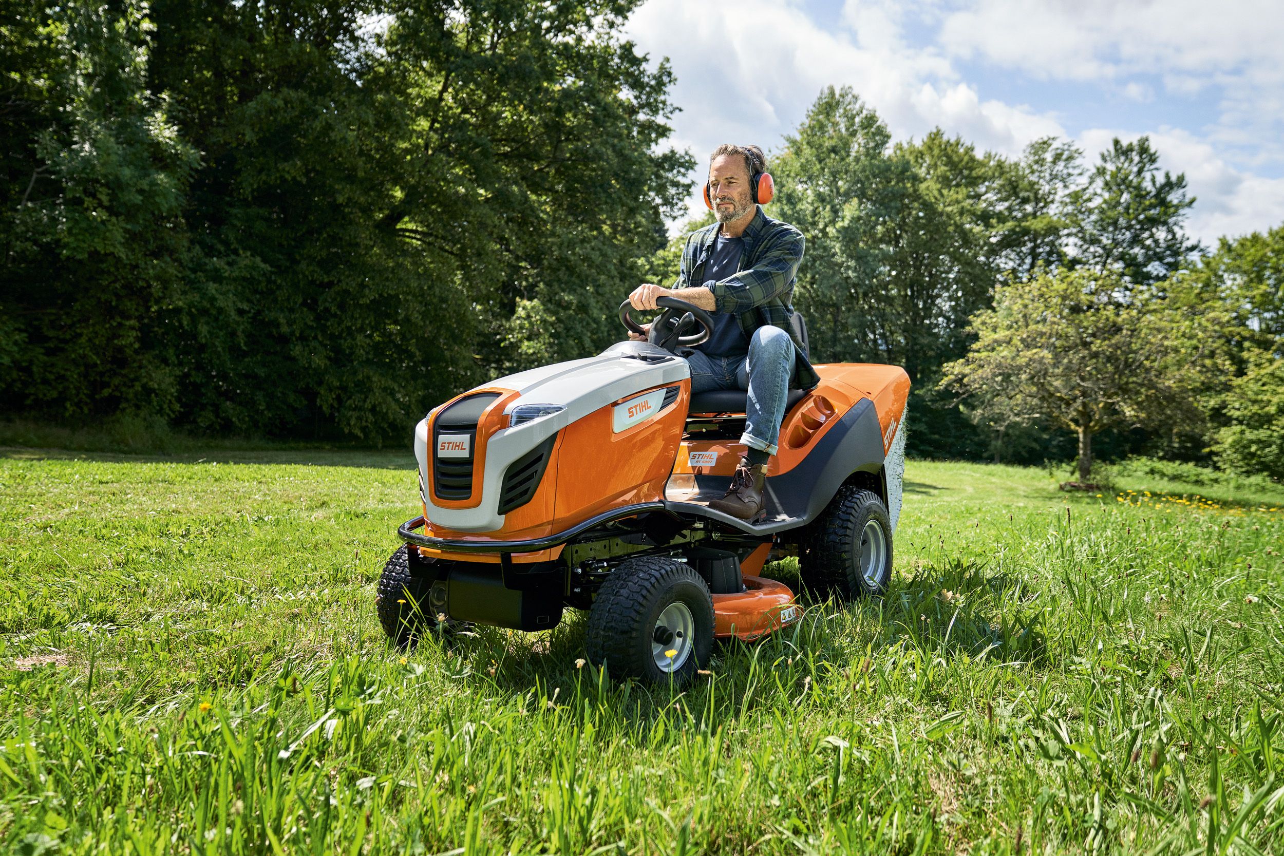 Scheduled Ride-On Mower Servicing